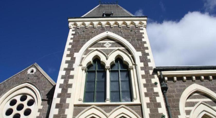 The Riccarton Hotel