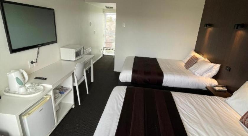 The Riccarton Hotel